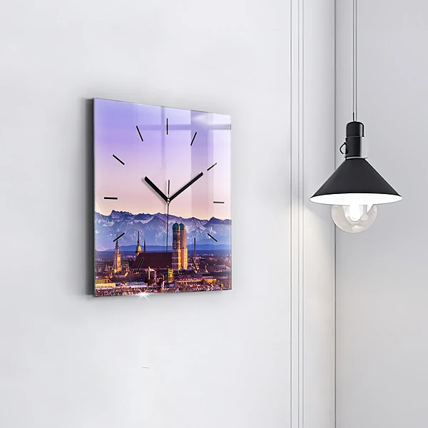 Wanduhr quadratisch mit motiv Deutsche Alpen München