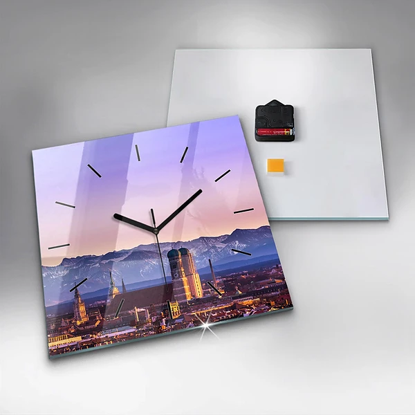 Wanduhr quadratisch mit motiv Deutsche Alpen München