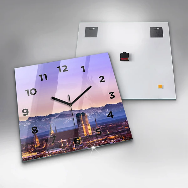 Wanduhr quadratisch mit motiv Deutsche Alpen München