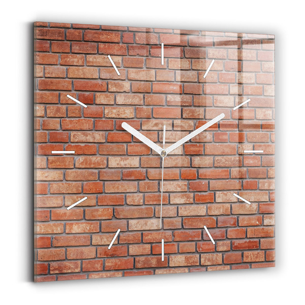 Wanduhr modern quadratisch Backsteinmauer