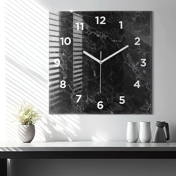 Wanduhr quadratisch Dunkler Marmor