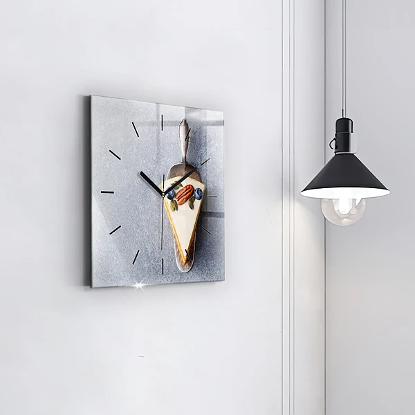 Wanduhr quadratisch mit motiv Ein Stück Kuchen
