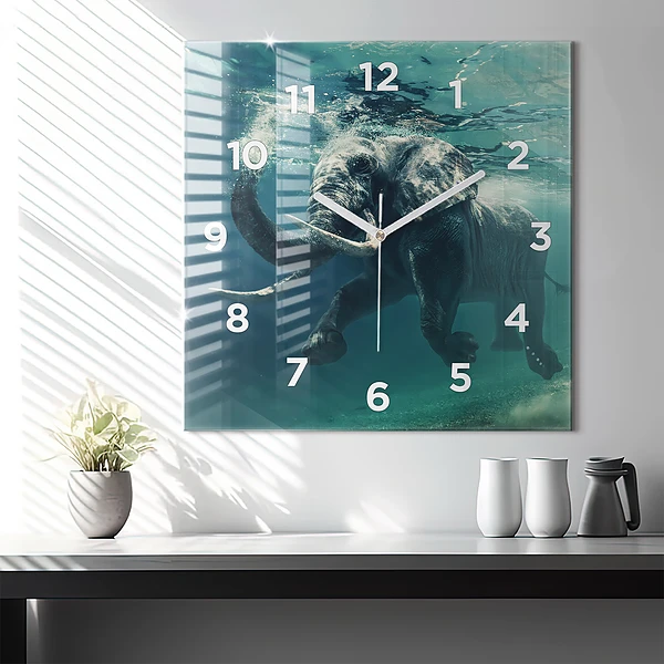 Wanduhr quadratisch mit motiv Schwimmender Elefant im Ozean