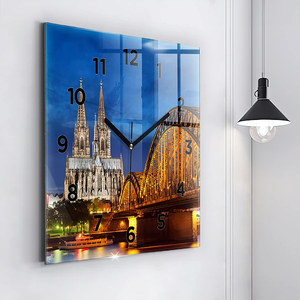 Wanduhr quadratisch mit motiv Brücke in Deutschland