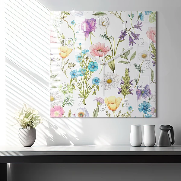 Wanduhr quadratisch mit motiv Komposition von Blumen