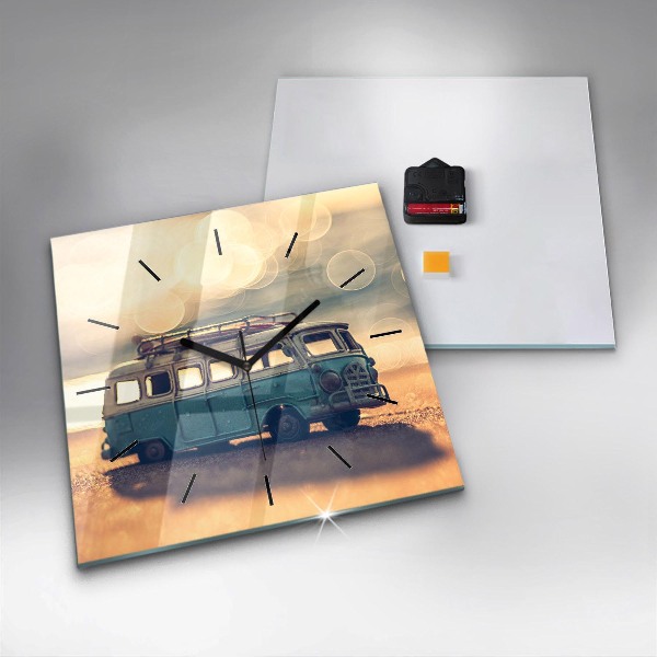 Wanduhr quadratisch Camper am Strand