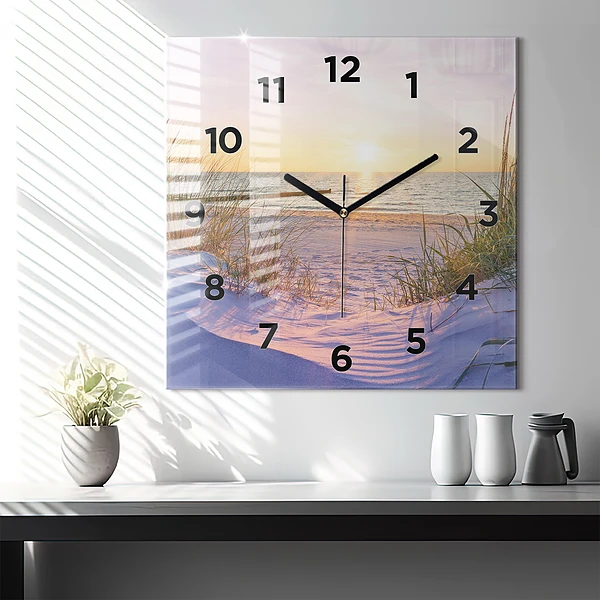 Wanduhr modern quadratisch Polnischer Sonnenuntergang am Meer