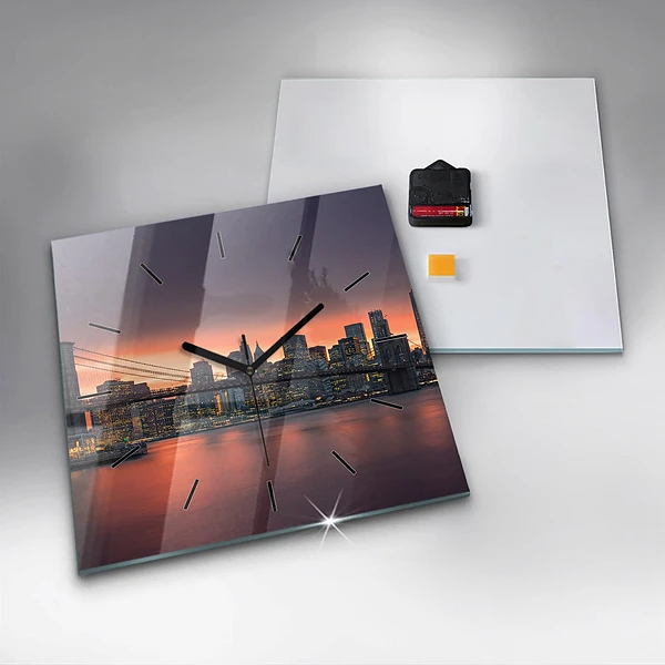 Wanduhr quadratisch mit motiv New Yorker East River