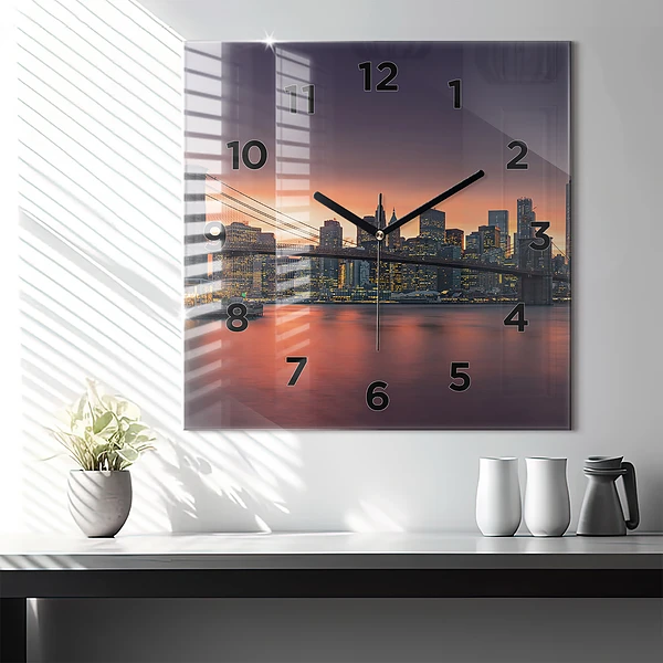 Wanduhr quadratisch mit motiv New Yorker East River