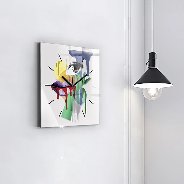 Wanduhr quadratisch Surrealistische Collage