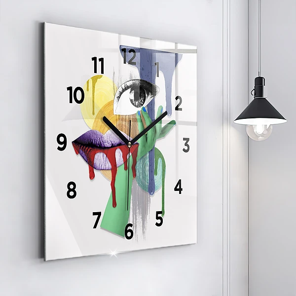 Wanduhr quadratisch Surrealistische Collage