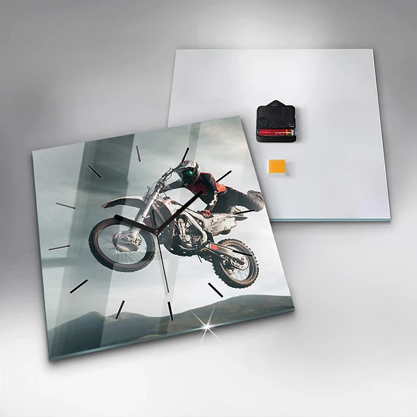 Wanduhr modern quadratisch Motorrad im Adrenalin-Stil