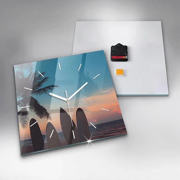 Wanduhr quadratisch mit motiv Surfen am Strand