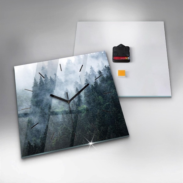Wanduhr quadratisch mit motiv Neblige Berglandschaft