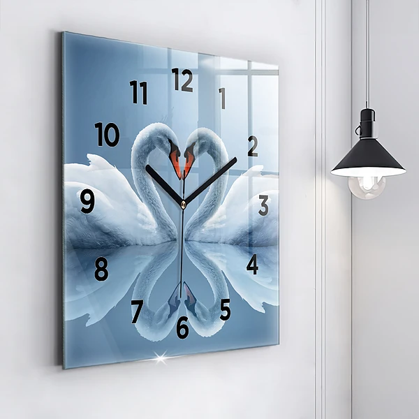 Wanduhr quadratisch Schwäne im Herzen