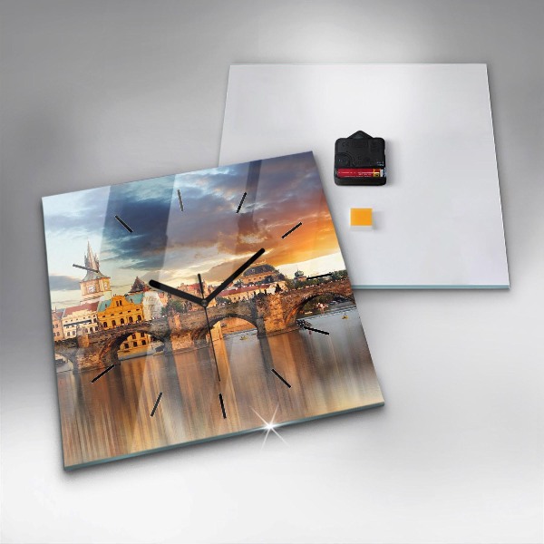 Wanduhr modern quadratisch Panorama über einen Fluss