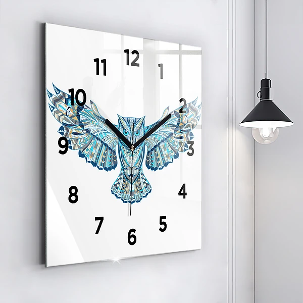 Wanduhr quadratisch mit motiv Eule im Flug