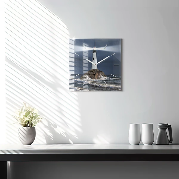 Wanduhr modern quadratisch Leuchtturm