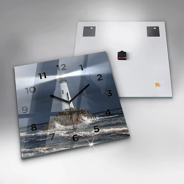 Wanduhr modern quadratisch Leuchtturm