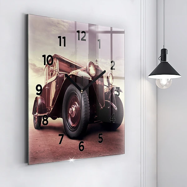 Wanduhr modern quadratisch Oldtimer