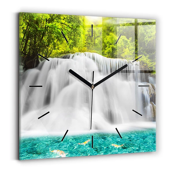 Wanduhr modern quadratisch Wasserfall in Thailand