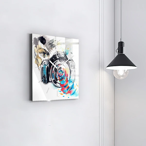 Wanduhr quadratisch mit motiv Fotografin mit Kamera