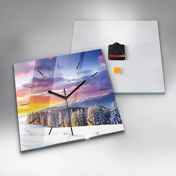 Wanduhr quadratisch Winterliche Berglandschaft