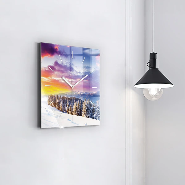 Wanduhr quadratisch Winterliche Berglandschaft