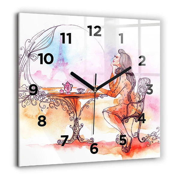 Wanduhr modern quadratisch Frau trinkt Tee