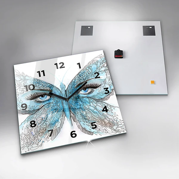 Wanduhr quadratisch mit motiv Gesicht in Form eines Schmetterlings