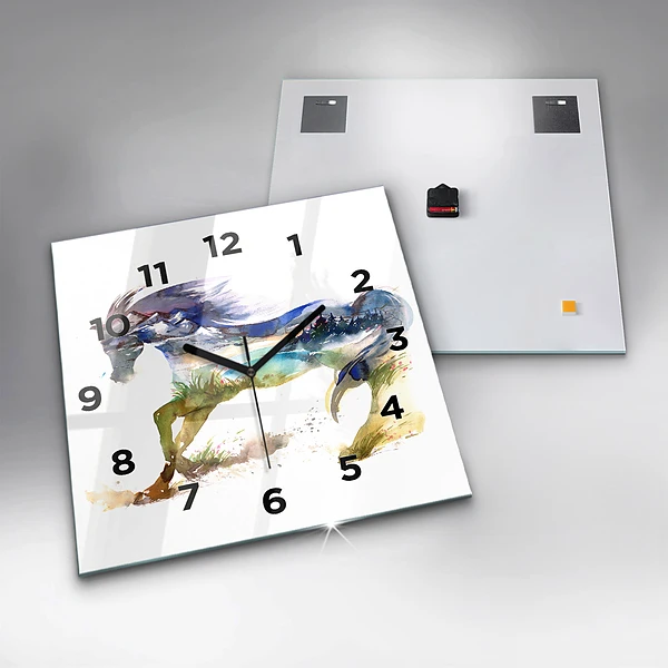 Wanduhr modern quadratisch Bemalter Berg und Pferd