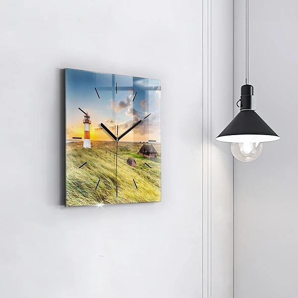 Wanduhr modern quadratisch Leuchtturm
