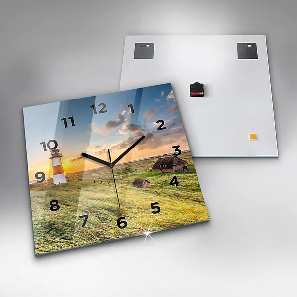 Wanduhr modern quadratisch Leuchtturm