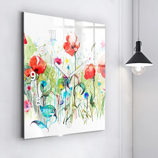 Wanduhr quadratisch Mohnblumen auf einer Wiese
