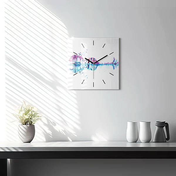 Wanduhr modern quadratisch Cello Park See