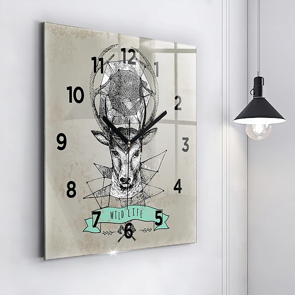 Wanduhr quadratisch Hirschkopf
