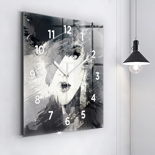 Wanduhr quadratisch mit motiv Frau - Aquarell
