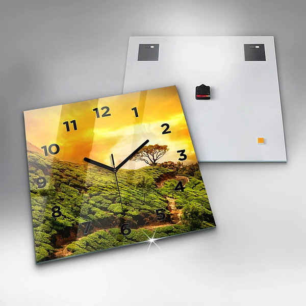 Wanduhr quadratisch mit motiv Tee-Hügel