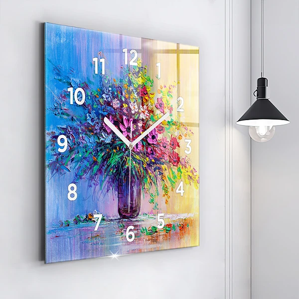Wanduhr modern quadratisch Blumen in einer Vase