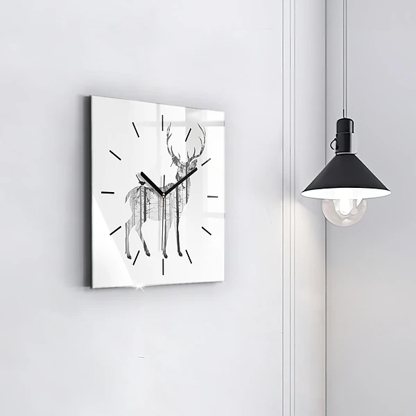 Wanduhr quadratisch Silhouette eines Rehs Wald