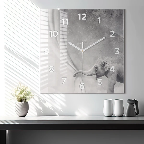 Wanduhr quadratisch Elefant