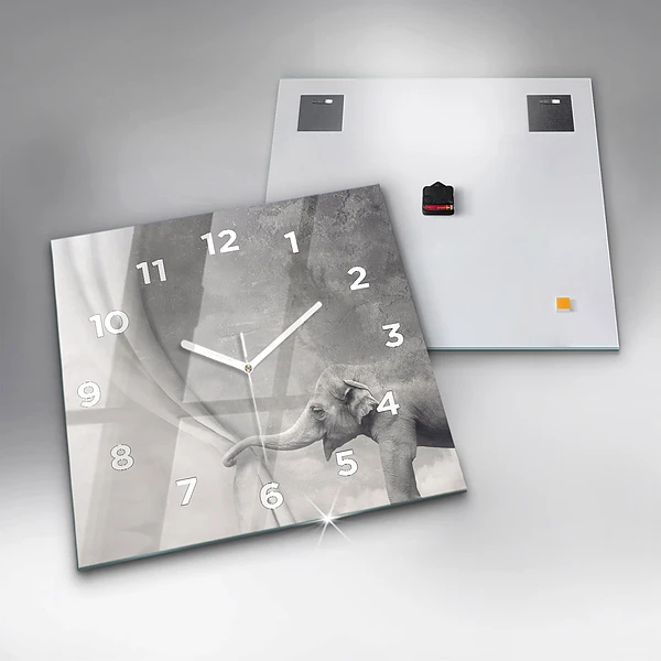 Wanduhr quadratisch Elefant