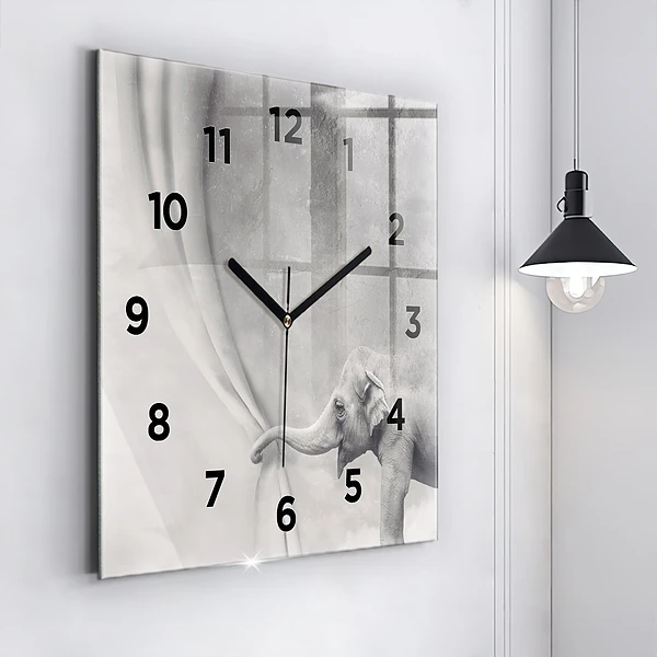 Wanduhr quadratisch Elefant
