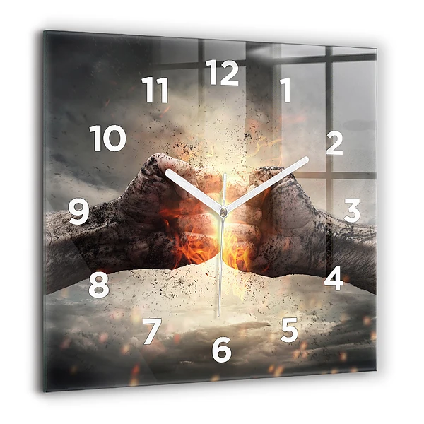 Wanduhr quadratisch mit motiv Fäuste Macht