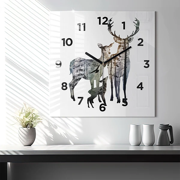Wanduhr modern quadratisch Hirsch-Familie