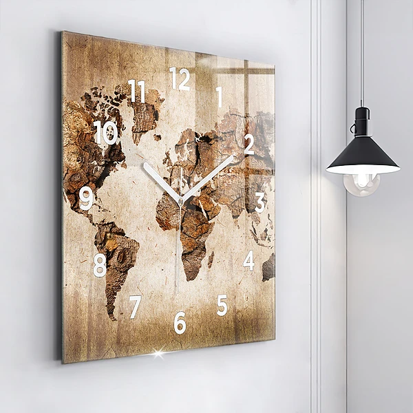 Wanduhr modern quadratisch Alte Weltkarte