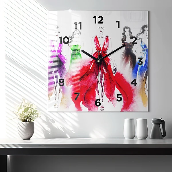 Wanduhr modern quadratisch Frauen in bunten Kleidern