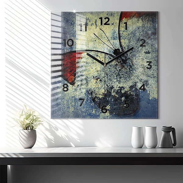 Wanduhr quadratisch Schmetterling im Vintage-Stil
