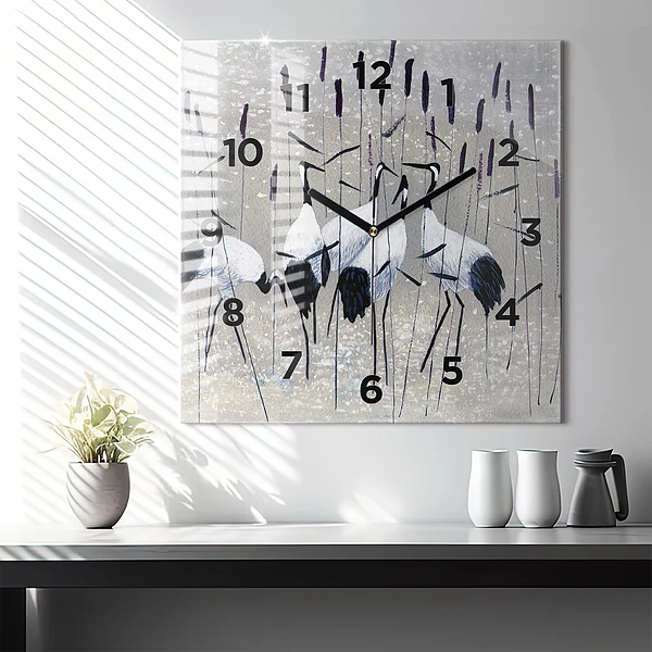 Wanduhr quadratisch Kraniche im Schilf