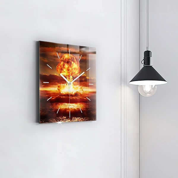 Wanduhr modern quadratisch Atombombenexplosion